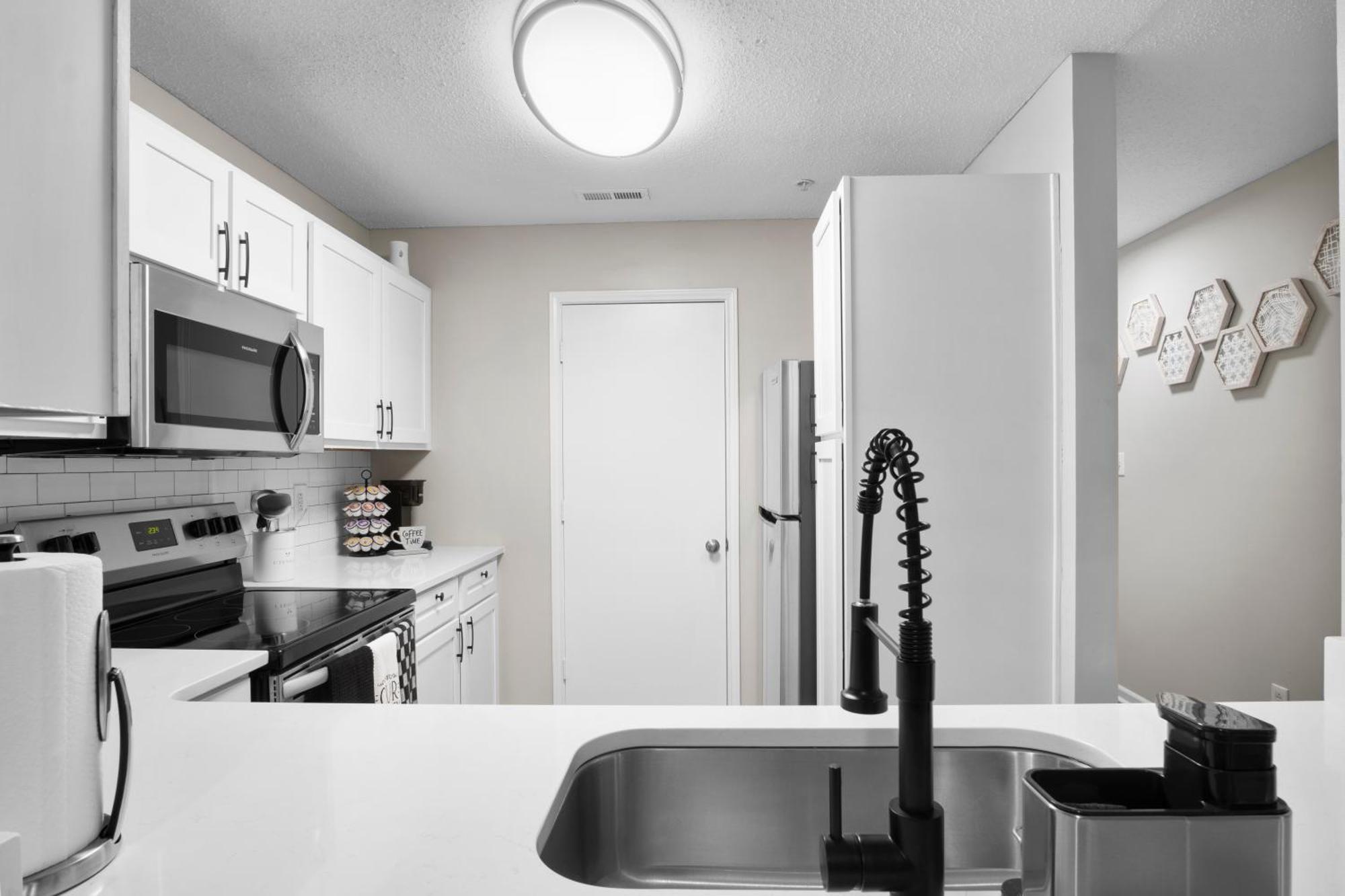 The Mooresville Nest: 2Br/2Ba Home Away From Home Eksteriør billede